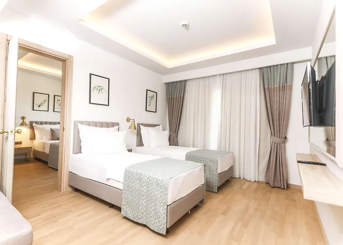 Hotell Miramare Queen 5*