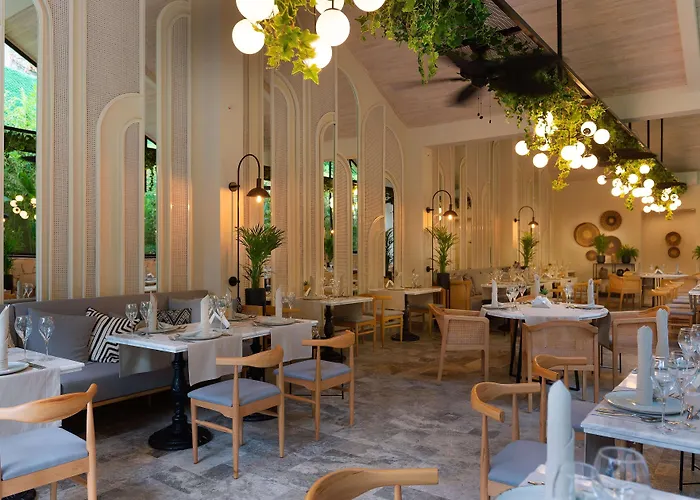 Miramare Queen Сиде