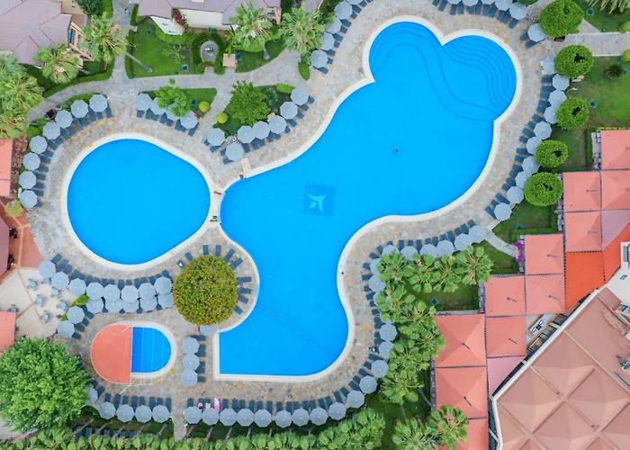 Отель Miramare Queen 5*