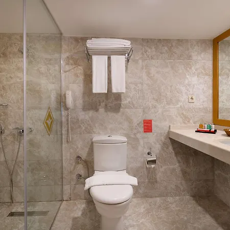 Miramare Queen Готель Сіде