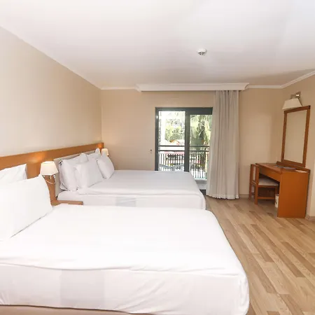 Готель Miramare Queen Сіде