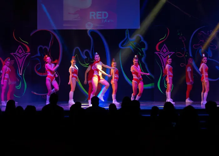 Miramare Queen Hotel Side